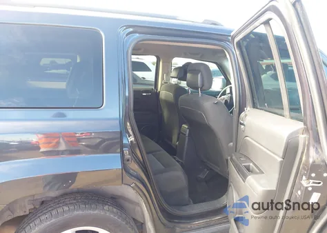 2014 Jeep Patriot Sport z USA, uszkodzony, nr VIN 1C4NJPBBXED752685